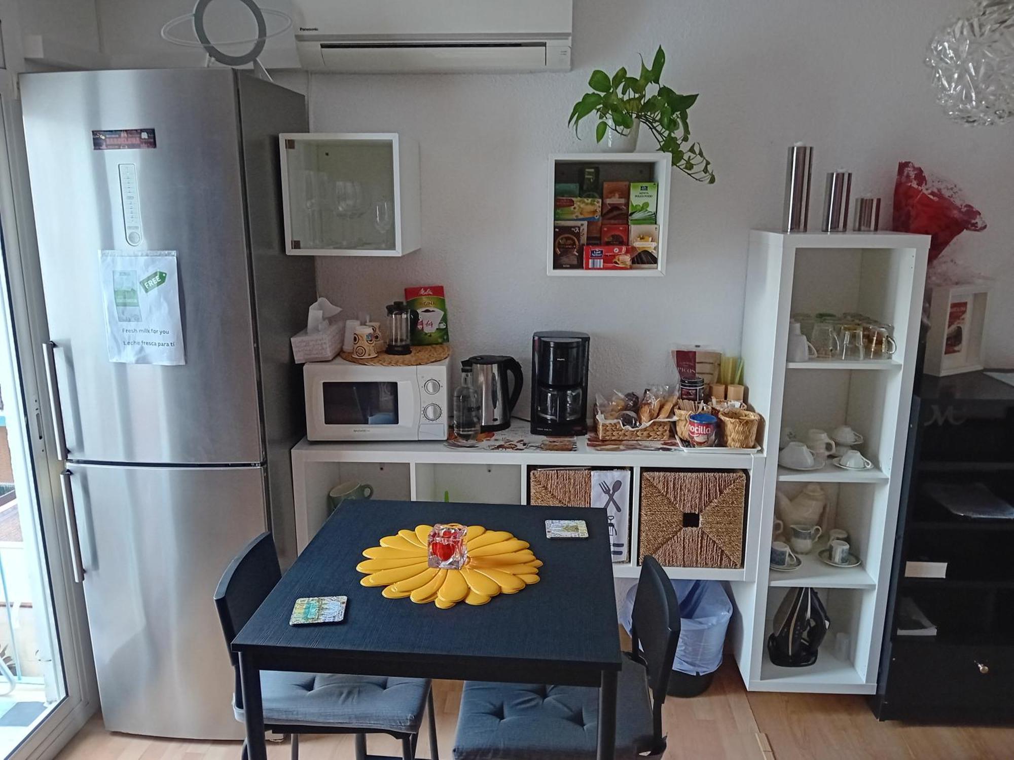 Apartamento Compartido Excelente Ubicacion El Prat de Llobregat Exterior photo